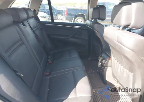 2013 BMW X5 xDrive35I/xDrive35I Premium/xDrive35I Sport Activity z USA, uszkodzony, nr VIN 5UXZV4C57D0B07612